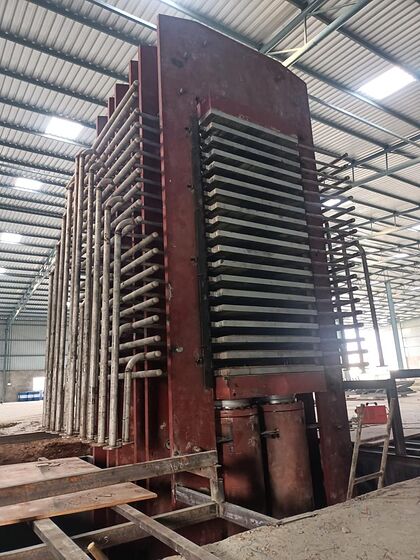 HPL press daylights at customer site