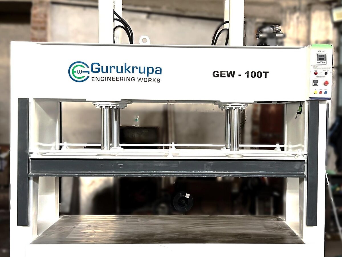 Gurukrupa GEW-100T hydraulic cold press
